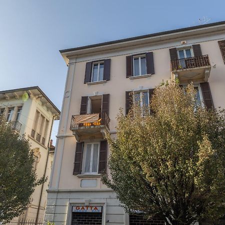 Casa Vacanza Dimora Vincenza Luino Extérieur photo