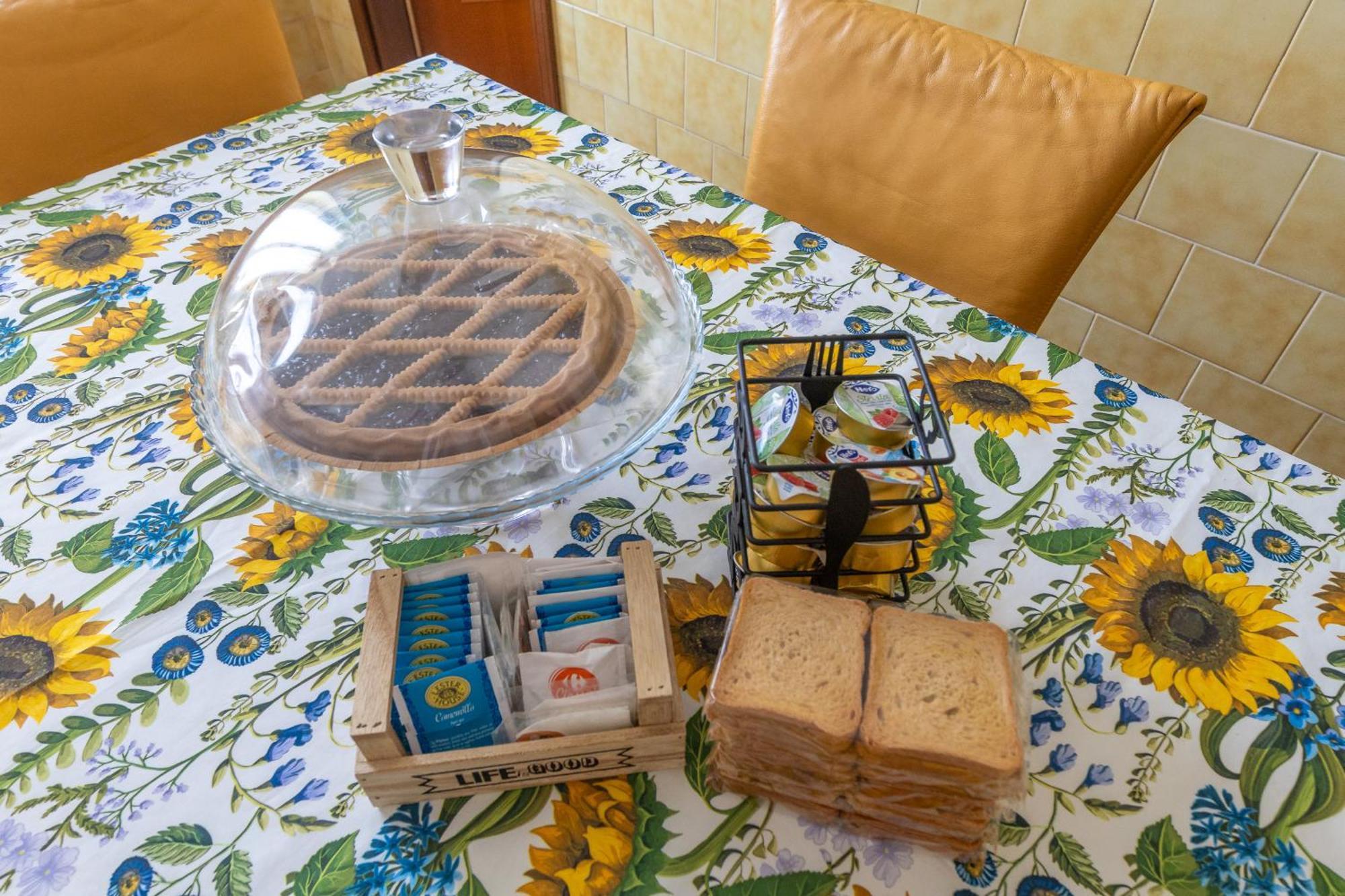 Casa Vacanza Dimora Vincenza Luino Extérieur photo